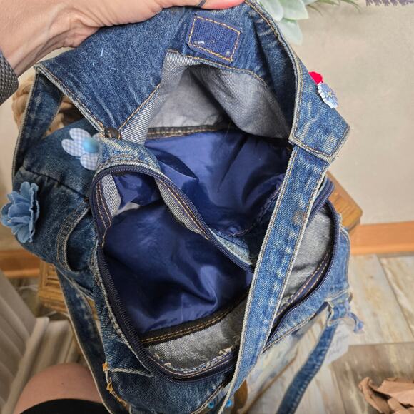 FLR PWR Upcycled Denim Jeans hippie Flower crochet gingham shoulder bag blue red - Picture 11 of 15